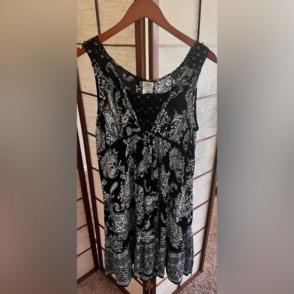 Forbidden paisley knee length crochet strap boho flutter waist tie rayon dress - Picture 5 of 8